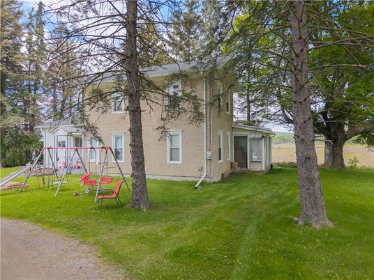 Backyard, Exterior, Playground
