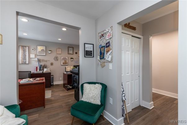 Home Office, Interior, Recessed Lighting, Wood Texture Flooring