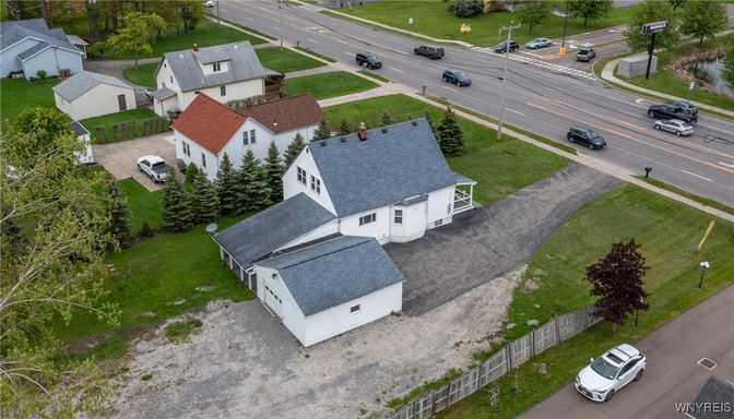 Exterior, Drone