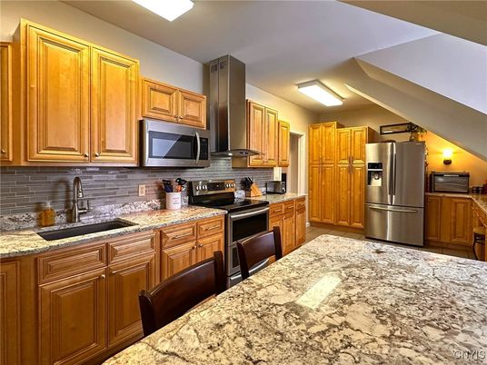 Interior, Kitchen, Stainless Steel Appliances