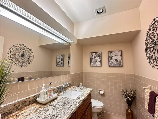 Bathroom, Interior, Recessed Lighting