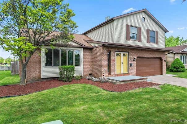 Attached, Exterior, Facade, Brick Facade, Farmhouse