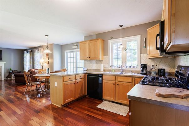 Dining room, Interior, Kitchen, Pendant Lights, Wood Texture Flooring