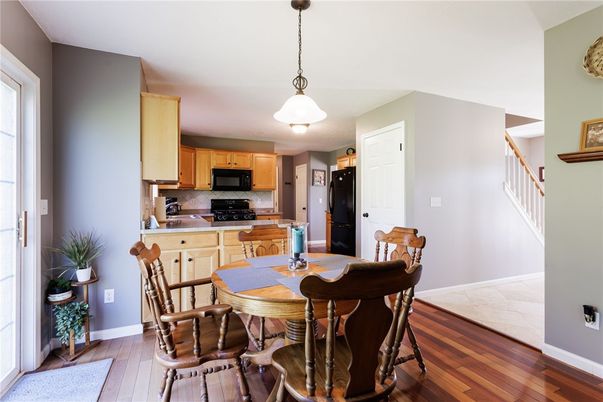 Dining room, Interior, Kitchen, Pendant Lights, Wood Texture Flooring