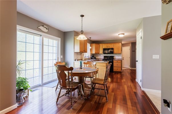 Dining room, Interior, Kitchen, Pendant Lights, Wood Texture Flooring