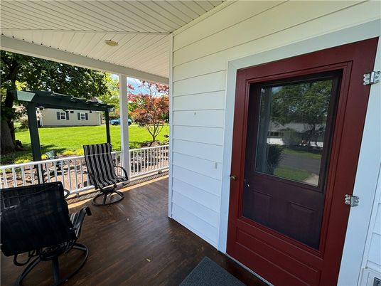 Exterior, Wood Texture Flooring