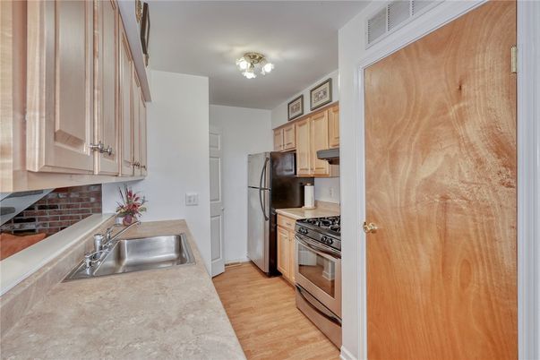 Interior, Kitchen, Stainless Steel Appliances, Wood Texture Flooring