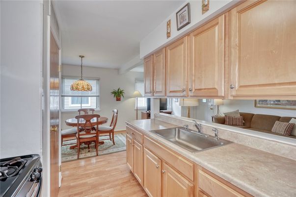 Dining room, Interior, Kitchen, Pendant Lights, Wood Texture Flooring