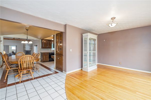 Dining room, Interior, Kitchen, Pendant Lights, Wood Texture Flooring