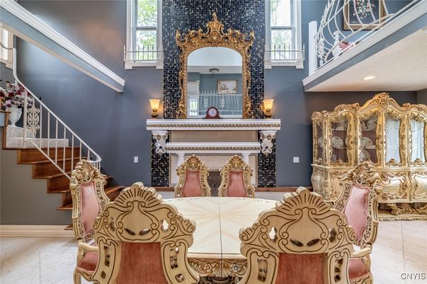 Dining room, Fireplace, Interior