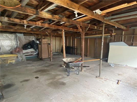 Interior, Wooden Beams