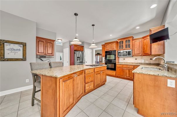 Interior, Kitchen, Pendant Lights, Recessed Lighting, Stainless Steel Appliances