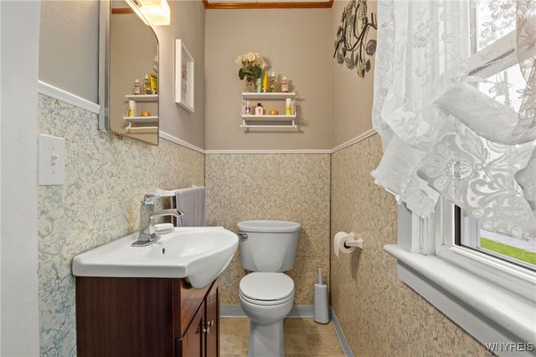 Bathroom, Interior