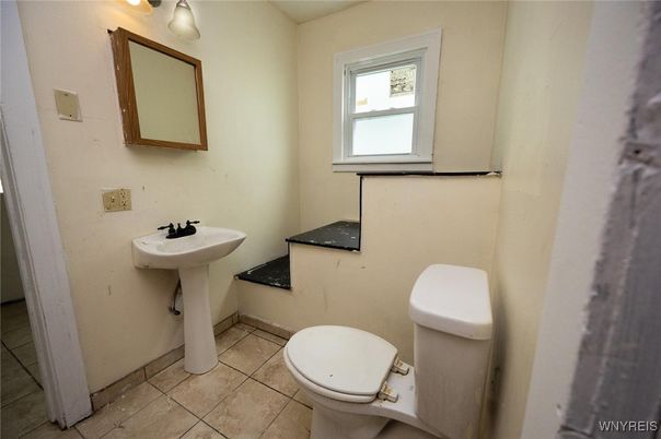 Bathroom, Interior