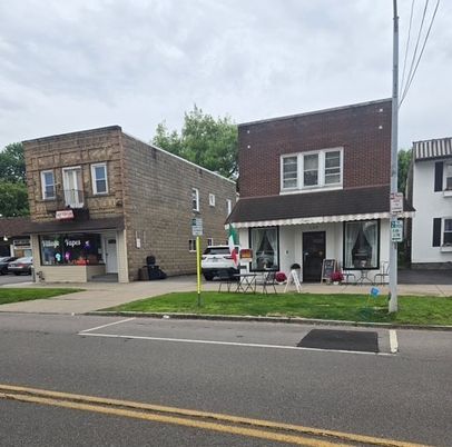 Exterior, Facade, Brick Facade, Rowhouse