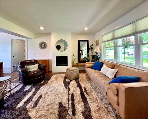 Fireplace, Interior, Living room, Recessed Lighting