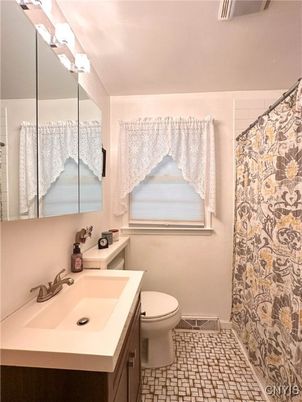 Bathroom, Interior