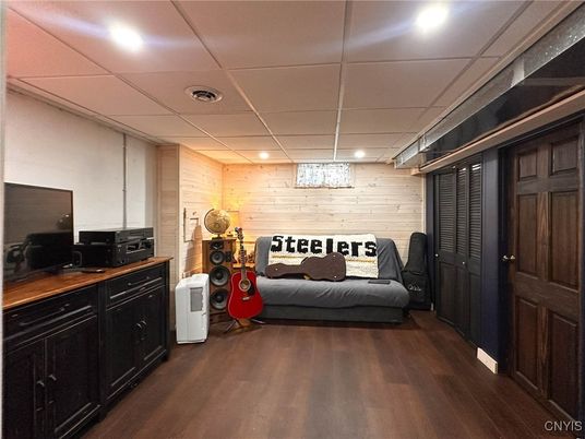 Interior, Recessed Lighting, Wood Texture Flooring, Wooden Walls