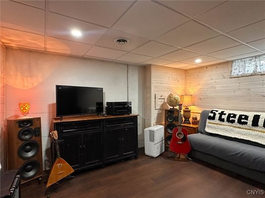Interior, Recessed Lighting, Wood Texture Flooring, Wooden Walls