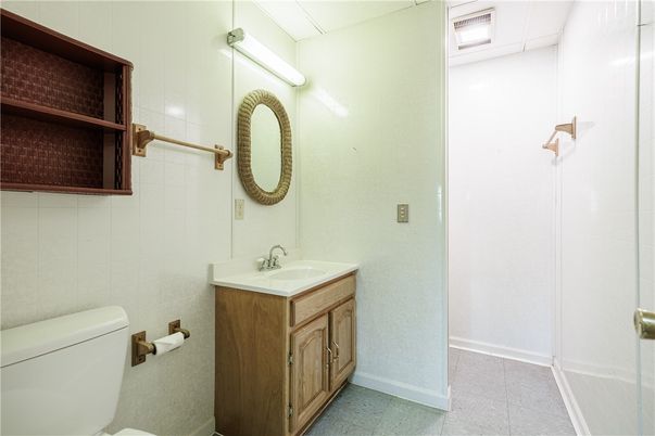 Bathroom, Interior