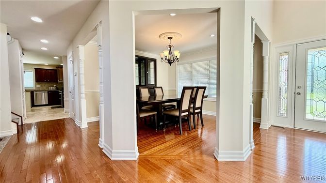 Chandelier, Dining room, Interior, Recessed Lighting, Wood Texture Flooring