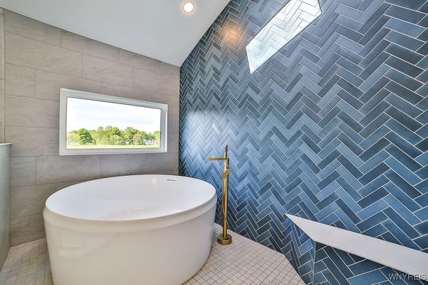 Bathroom, Free Standing Baths, Interior, Recessed Lighting