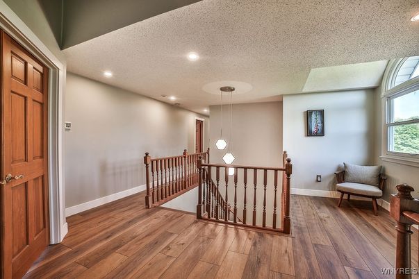 Interior, Pendant Lights, Recessed Lighting, Wood Texture Flooring