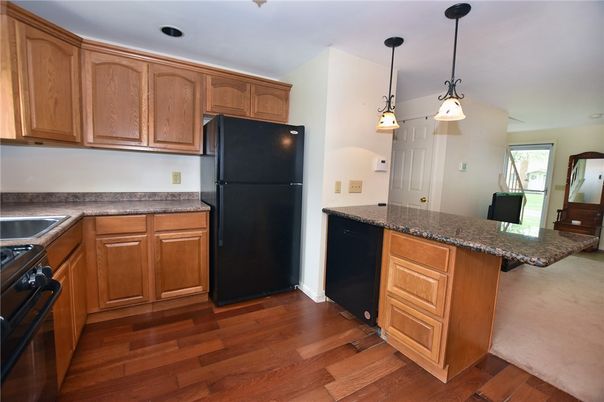 Interior, Kitchen, Pendant Lights, Wood Texture Flooring