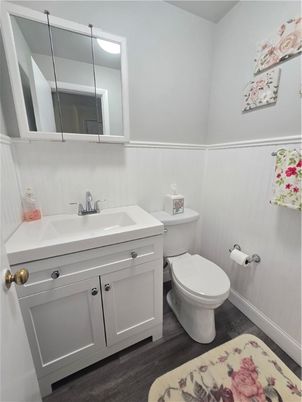 Bathroom, Interior, Wood Texture Flooring