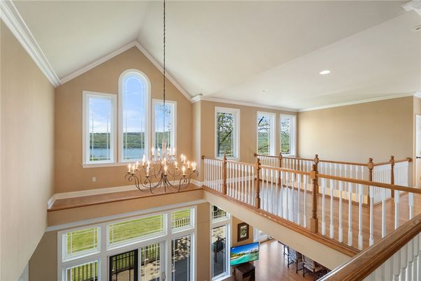 Chandelier, Dining room, Interior, Recessed Lighting, Wood Texture Flooring