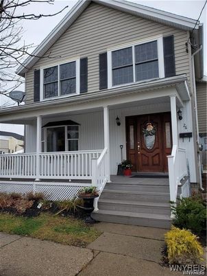 Exterior, Facade, American Craftsman