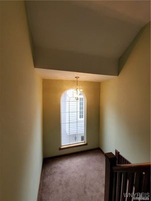 Chandelier, Empty room, Interior