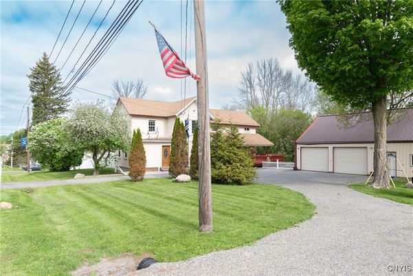 Backyard, Detached Garage, Exterior
