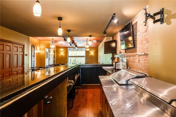 Interior, Pendant Lights, Wood Texture Flooring