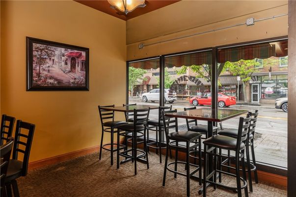 Dining room, Interior