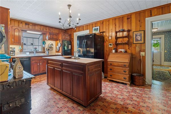 Chandelier, Interior, Kitchen, Wooden Walls