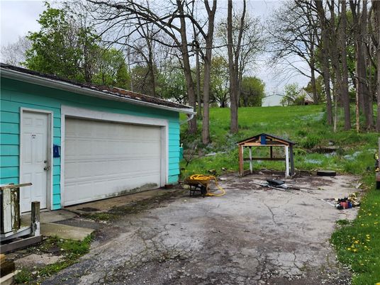 Backyard, Detached Garage, Exterior