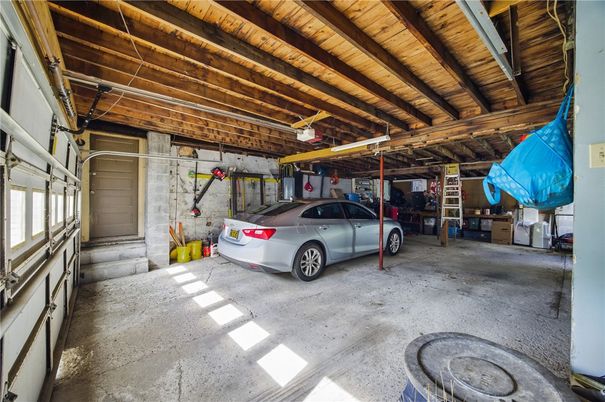 Garage, Interior, Wooden Beams, Wooden Ceilings