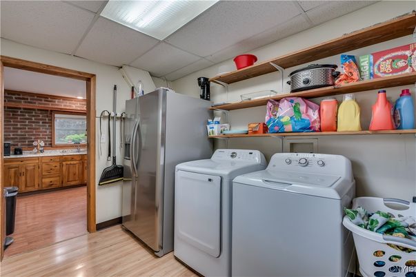 Interior, Stone Walls, Utility Closets, Washer, Wood Texture Flooring