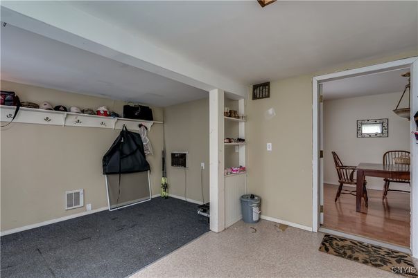 Dining room, Interior