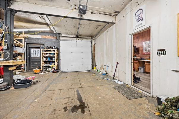 Garage, Interior, Stone Walls