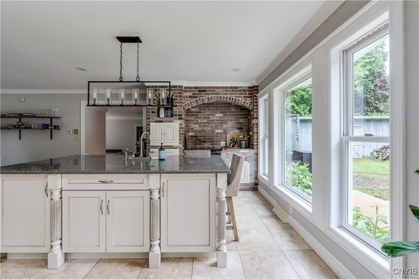 Interior, Kitchen, Pendant Lights, Stone Walls