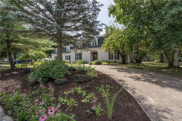 Backyard, Exterior, Facade, Georgian