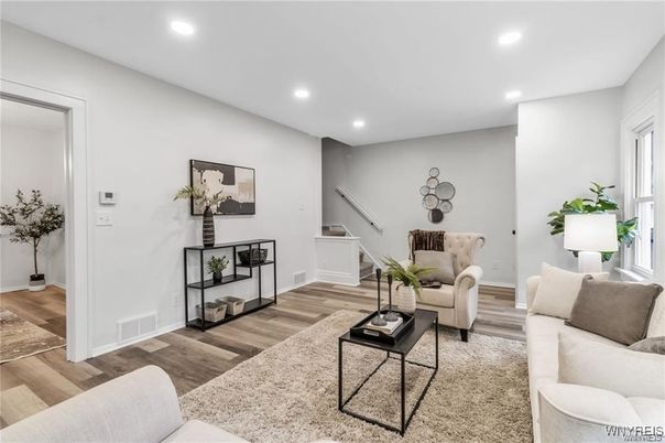 Interior, Living room, Recessed Lighting, Wood Texture Flooring