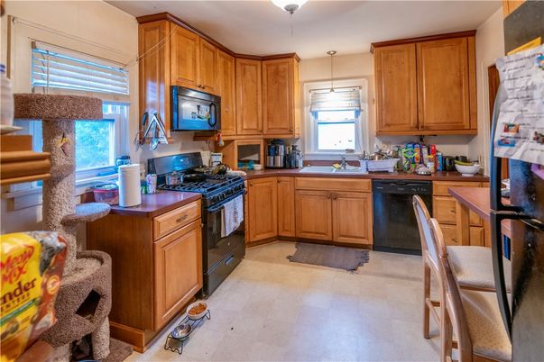 Interior, Kitchen, Pendant Lights