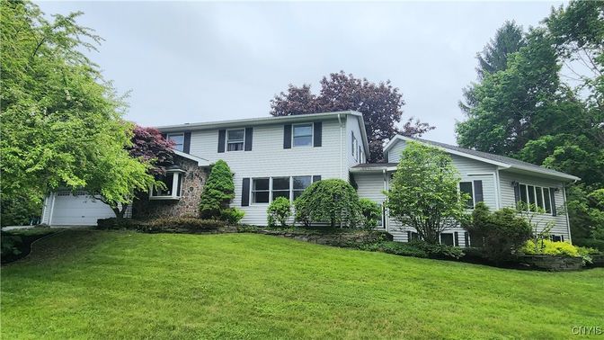 Attached, Backyard, Exterior, Facade, Split Level