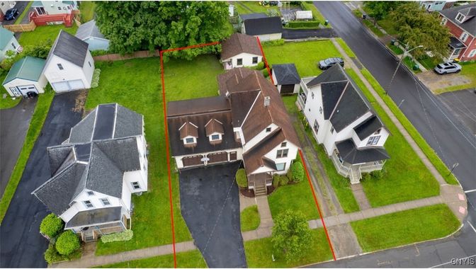 Exterior, Drone