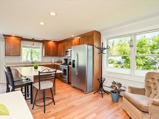 Dining room, Interior, Kitchen, Recessed Lighting, Stainless Steel Appliances, Wood Texture Flooring