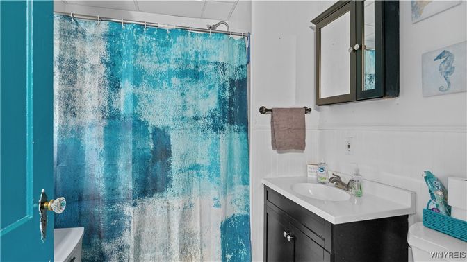 Bathroom, Interior