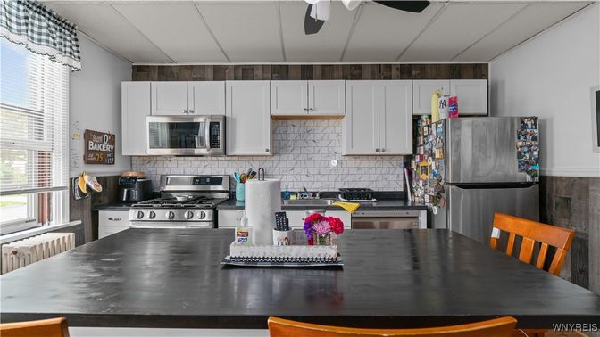 Interior, Kitchen, Stainless Steel Appliances
